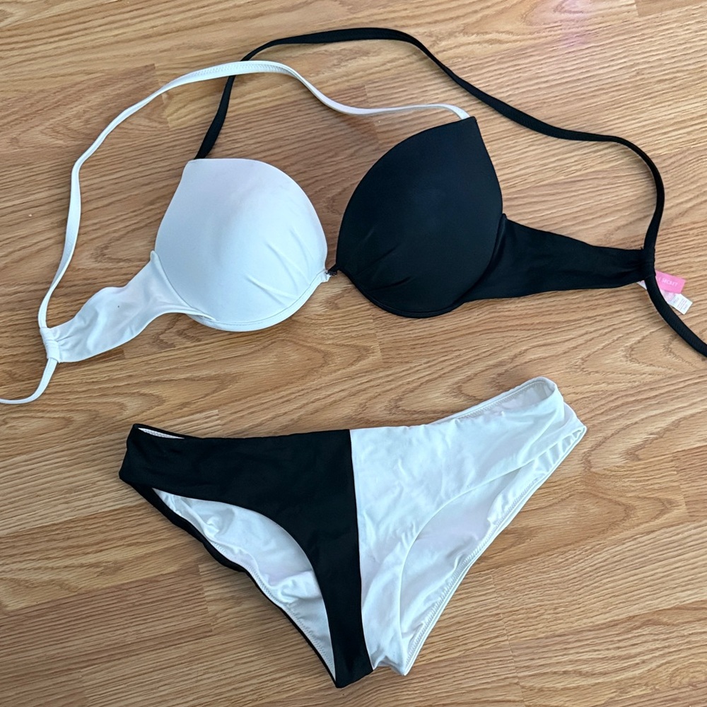Victoria's Secret Black and White Bikini Set